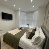 Photo 3: Room 1