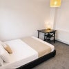 Photo 3: Room 2 En Suite