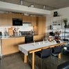 Photo 7: Living room + open kitchen