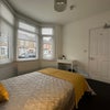 Photo 2: Ground Floor Double Room Avail 03/11