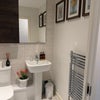Photo 2: En-suit shower