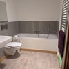 Photo 6: Family bathroom 