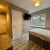Photo 11: Room 4