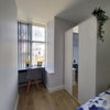 Photo 2: Room 1, Private bathroom