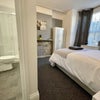 Photo 7: Room 1 w/ Ensuite