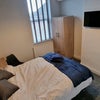 Photo 8: Room 4