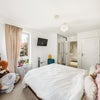 Photo 7: Ensuite Room E1