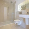 Photo 5: Ensuite