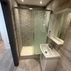Photo 5: bathroom