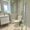 Photo 14: Full bathroom