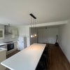Photo 6: Kitchen