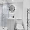 Photo 9: Room 3 - ENSUITE