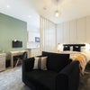 Photo 4: Room 6 - Ensuite