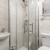 Photo 4: Room 5 Ensuite