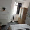 Photo 4: Bedroom