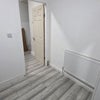 Photo 6: Room 2