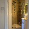 Photo 6: Recently renovated bathroom