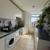 Photo 1: kitchen