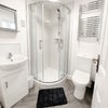 Photo 5: Ensuite