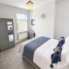 Photo 8: Room 5 En Suite