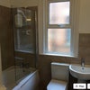 Photo 5: bathroom/ toilet