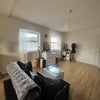 Photo 2: XXL Bedroom - view of windows and large open space