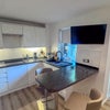 Photo 4: Kitchen / Kitchen Island