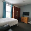 Photo 4: Room 9