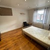 Photo 2: 1,100pcm available from 25.09.2026