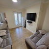 Photo 3: Lounge