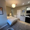 Photo 6: Room 4