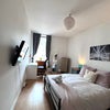 Photo 4: Double bedroom