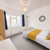 Photo 3: Room 1