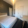 Photo 4: Room 4