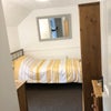 Photo 4: Bedroom