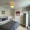 Photo 10: Bright and airy