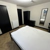 Photo 8: Room 1 with Ensuite