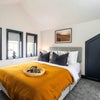 Photo 12: Room 5 with Ensuite