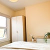Photo 9: Room 2