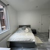 Photo 2: Ensuite room 