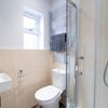 Photo 5: Room 3 Ensuite