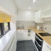 Photo 5: Kitchen