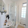 Photo 4: En-suite room