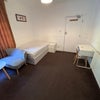 Photo 2: ROOM 4