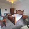 Photo 5: Ensuite room