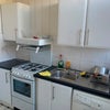 Photo 7: Kitchen