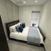Photo 8: Room 4