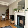 Photo 4: Livingroom