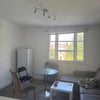 Photo 7: Living room 