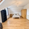 Photo 5: Room 6